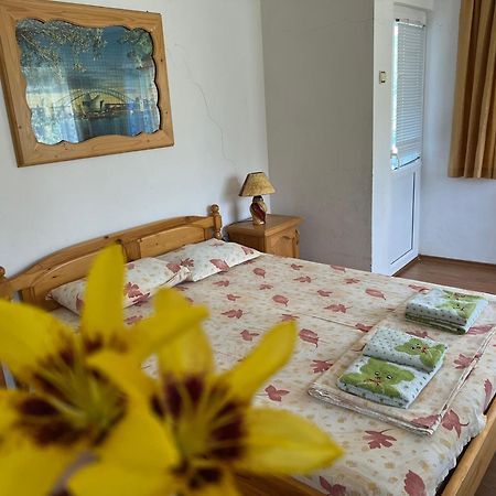 Vacation Home Yoanna Tryavna Luaran gambar
